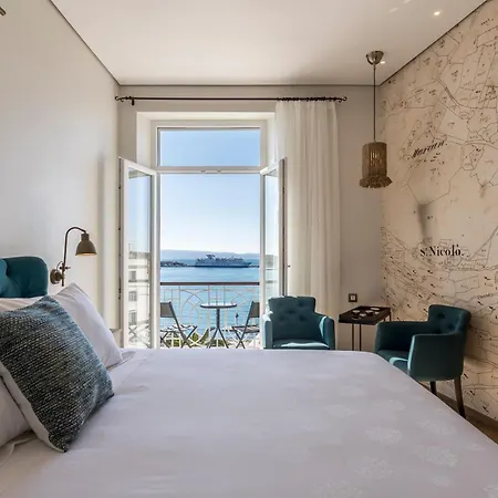 Seaview Luxury Retreat-3
