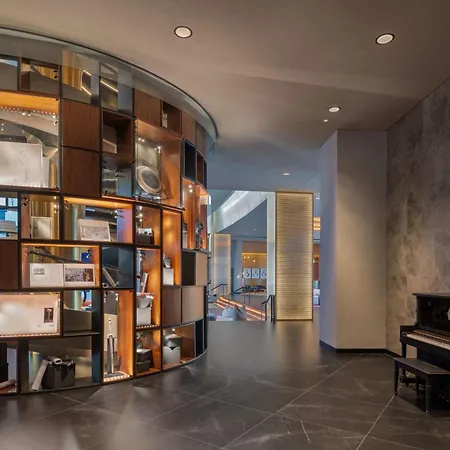 The Wb Abu Dhabi, Curio Collection By Hilton-2