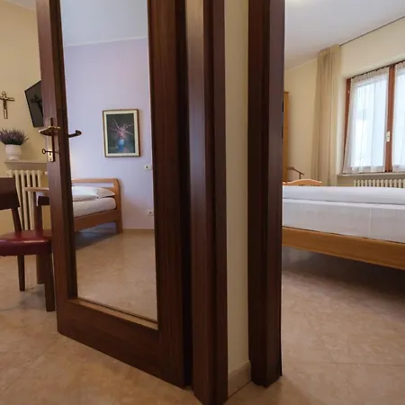 Casa Vacanza - Casa Del Padre Nascimbeni-3