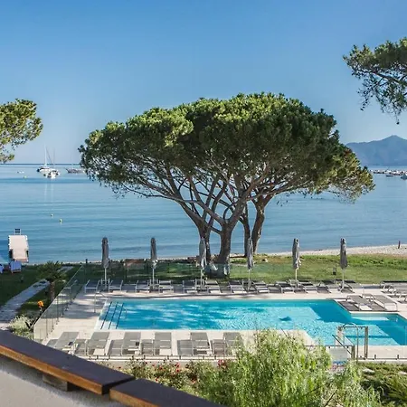 Hotel La Roya-3