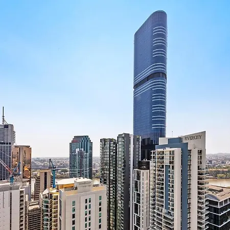 Oaks Brisbane Festival Suites-2