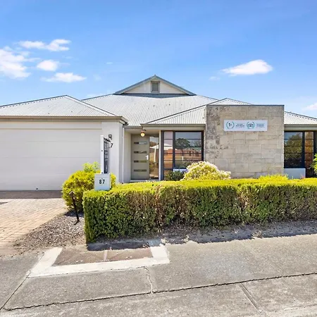 Baudins Of Busselton Bed And Breakfast - Adults Only-2