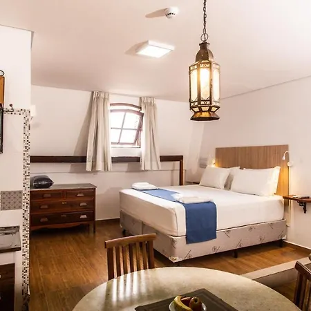 Hotel Chalet Monet - Granja Vianna-2