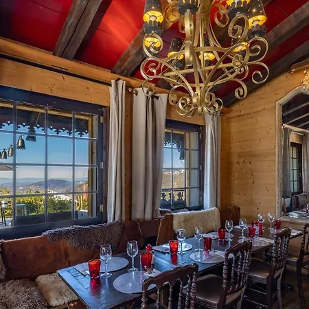 Le Coucou Hotel Restaurant & Lounge-Bar-2