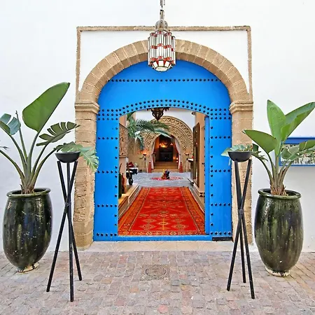 Riad Dar L'Oussia & Spa-3