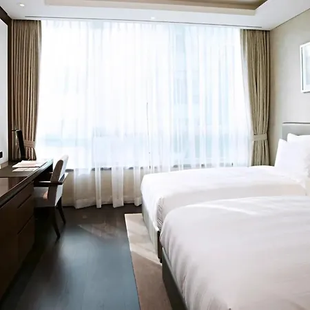 Lotte City Hotel Myeongdong-3