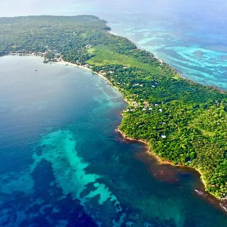 The Lighthouse Retreat, Little Corn Island, Nicaragua-2