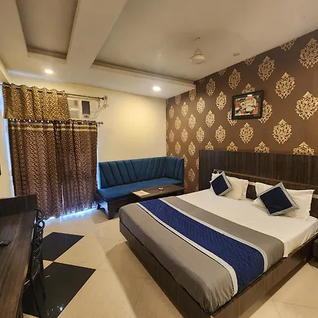 Hotel Savera-3