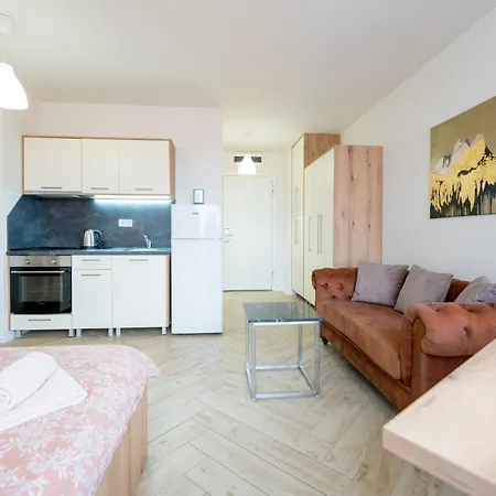 Wow Studios For Rent - Bul Montevideo 25A - B-3