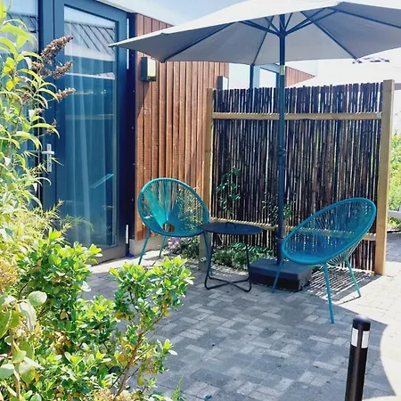 Luxury Suites Oosterwold-2