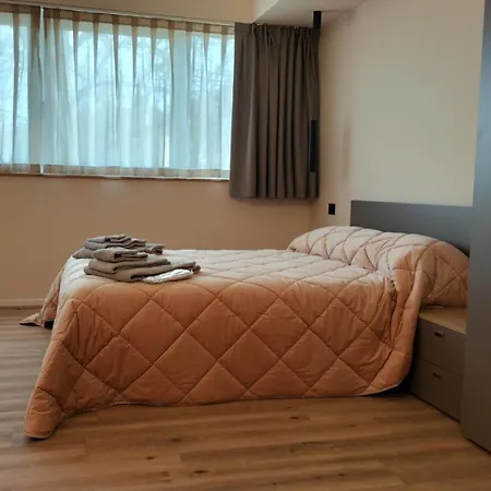 Fragilerooms-3