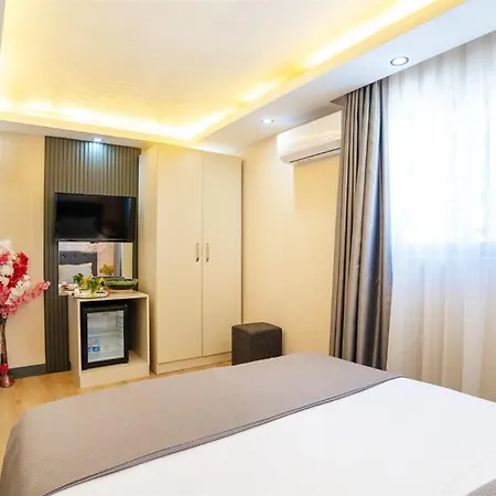 Blue Marina Hotel & Spa-3
