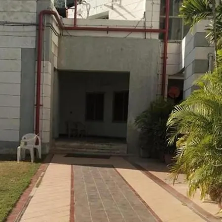 Hotel Sun N Step Club-2