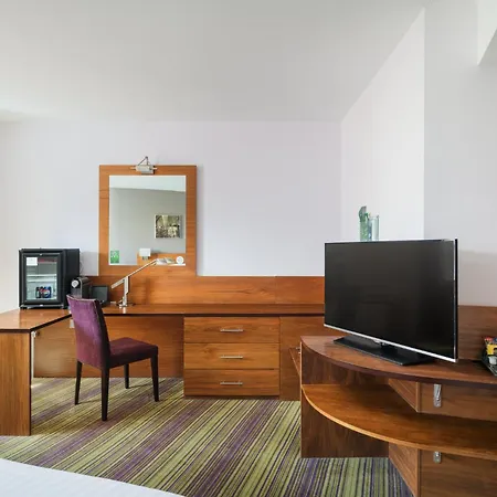 Holiday Inn Norwich City By Ihg-2