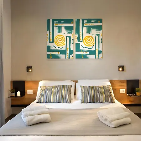 Mare Fuori Rooms-2