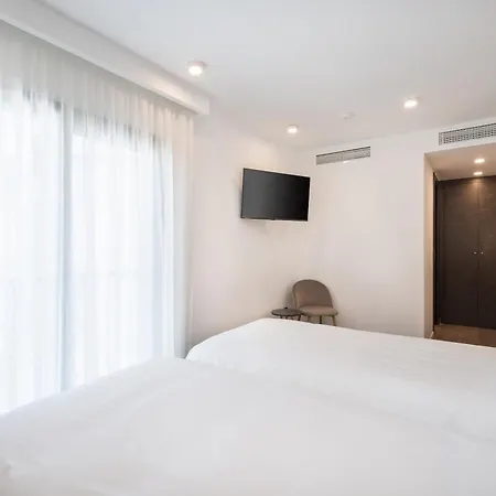 The Orange House Boutique Hotel And Upstairs Rooftop Bar Center Of La Cala De Mijas 100M From The Beach-2