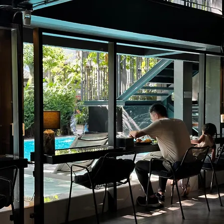Por Santitham-3