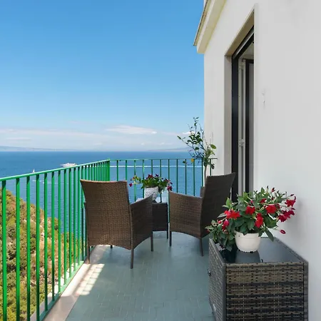 Hotel Desiree-3