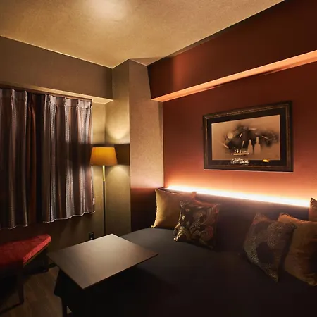 Roppongi Hotel S-3