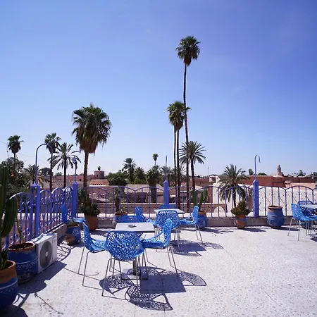 Hostel Essassi 23-2