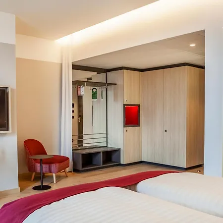 Intercityhotel Dortmund-3