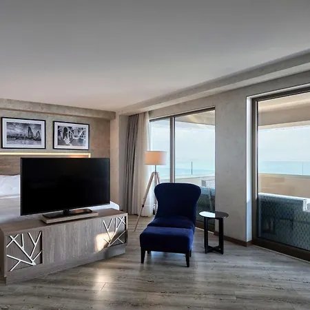 Radisson Hotel Baku-3