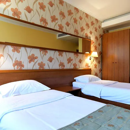 Hotel Brasov-2