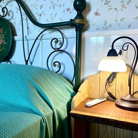 Ok Corral Ranch Bed And Breakfast Western-2