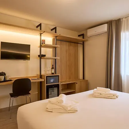 Relais Tiburtina-2