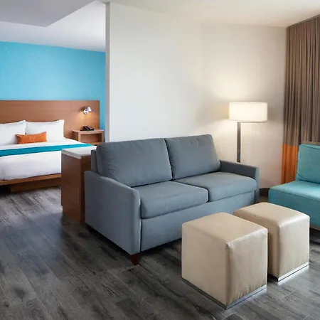 Shore Hotel-3