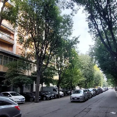 Madame Bologna-3