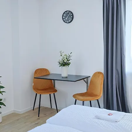 Kassel Rooms-3