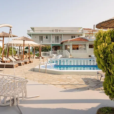Kokkari Beach Hotel-3