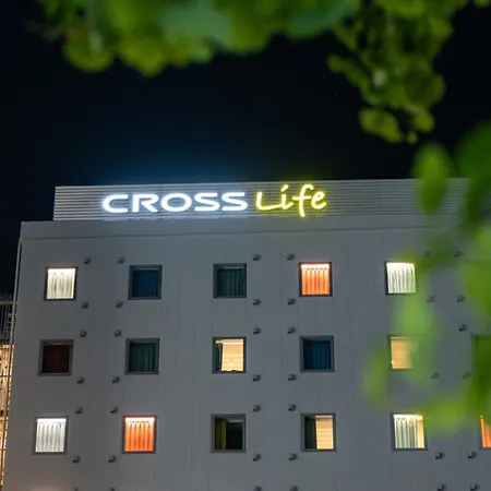 Cross Life Hakata Yanagibashi-2