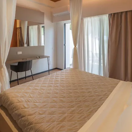 Al Pescatore Suites-2
