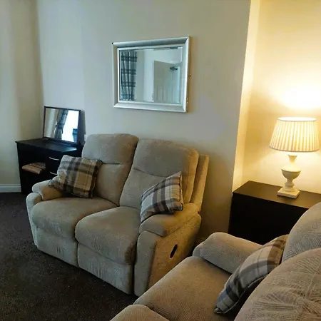 Edenfield Lodge-3