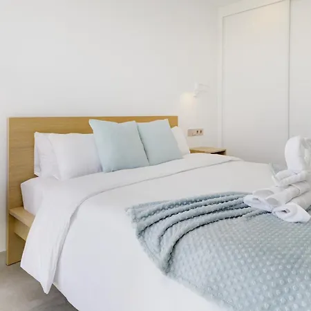 Calm Beach Apartments-3