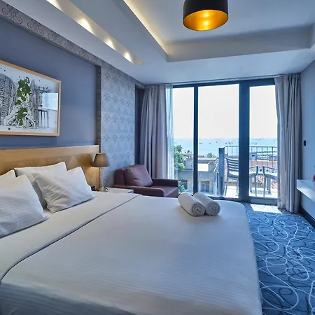 Four-G Hotel-2