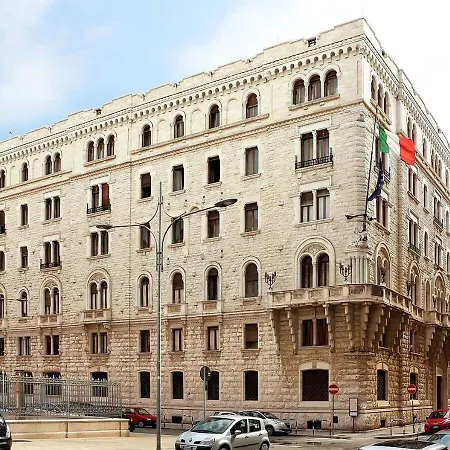 Primo Piano Guesthouse - Bari Policlinico-2