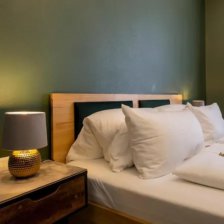 Hotel Residenz Luxury Apartments-3