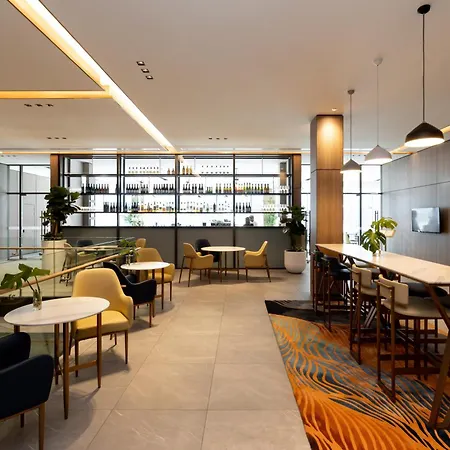 Hotel Grand Chancellor Auckland-2