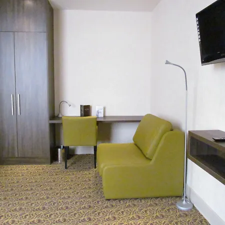 Hotel Chambord-3