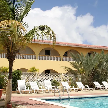 Coconut Inn-3