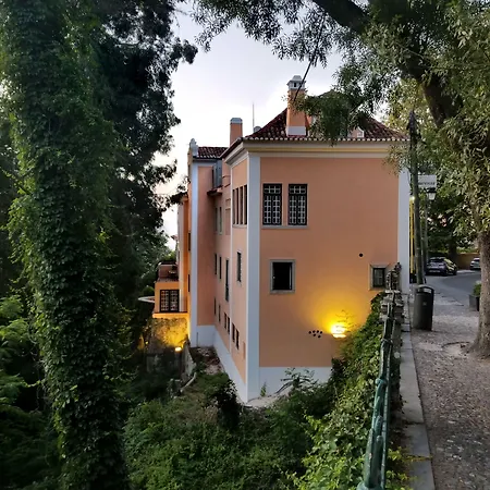 Lawrences Hotel-2