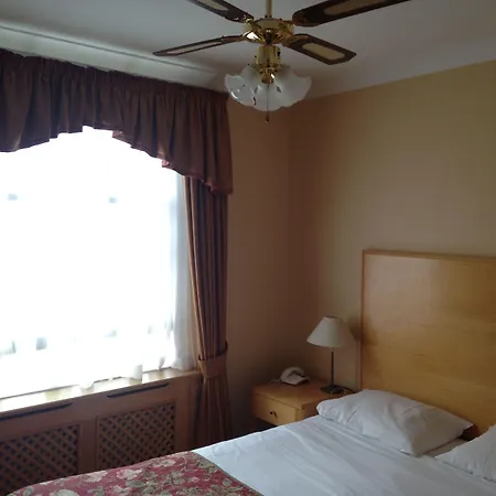 Troy Hotel-2