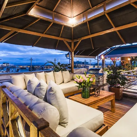 Hotel Platinum Suite-3