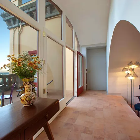 Marina Piccola 73-3