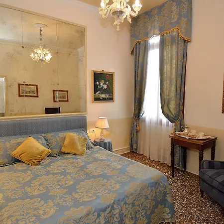 Palazzo Odoni-3