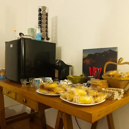 Yawhome B&B-2