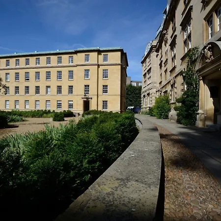 Christ'S College Cambridge-2
